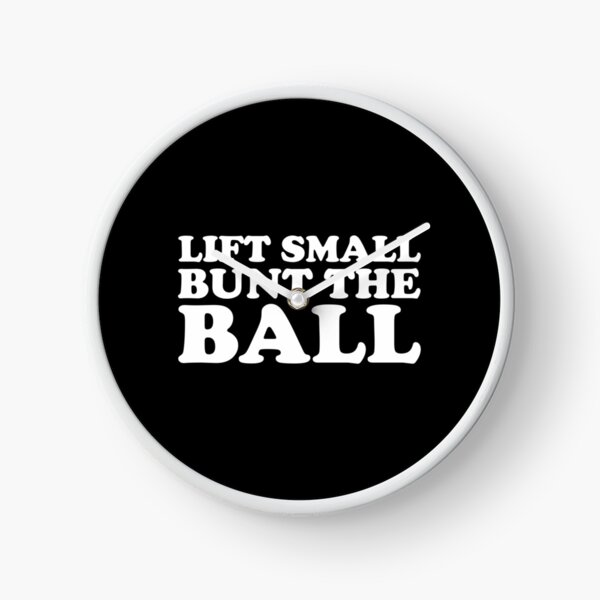 Artikel-Vorschau von Heben Sie den Ball mit einem kleinen Bunt an, designt und verkauft von xhearalisa.