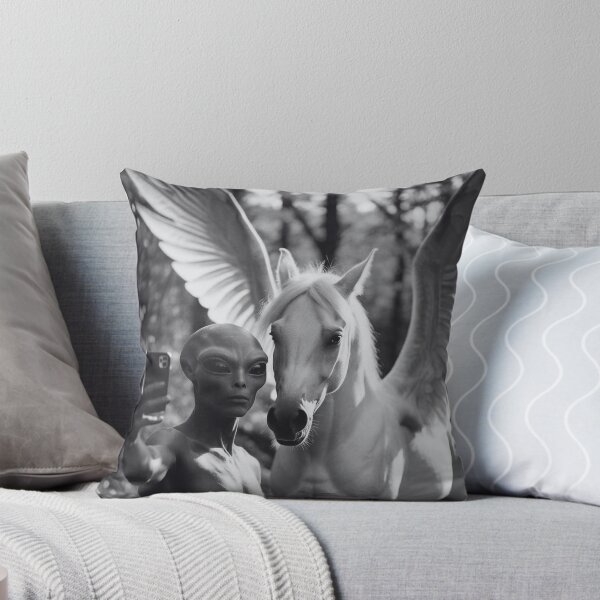 Item preview, Selfie extraterrestre con Pegaso designed and sold by StaggDevon.