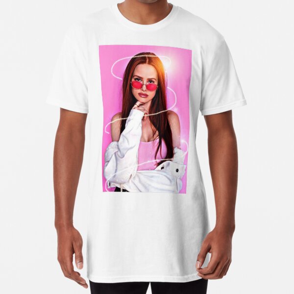 Madelaine Petsch Camiseta larga