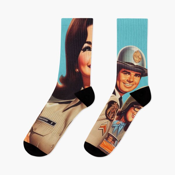 Artikelvorschau, Süße Polizistin entworfen und verkauft von PulpVintage.