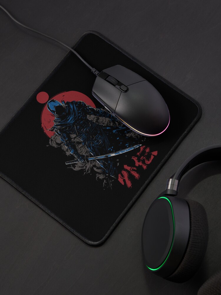 Aperçu 4 sur 5. Tapis de souris avec l'œuvre Ryu Hayabusa créée et vendue par DeezArt.