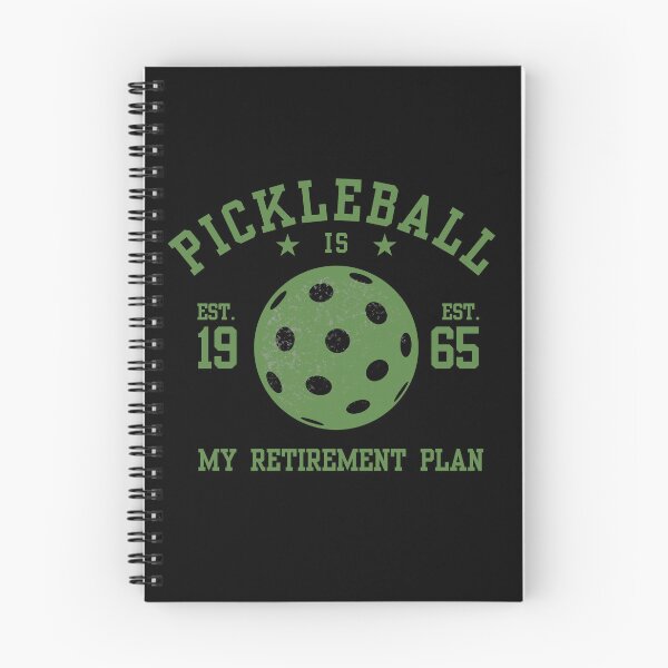 Artikelvorschau, Pickleball ist mein Ruhestandsplan, Glücklicher Pickleball-Spieler, Ruhestandsplan, Viel Glück, Baby, Pickleball macht mich glücklich, Pickleball-Team, Pickleball-Kader entworfen und verkauft von KolorellaS.