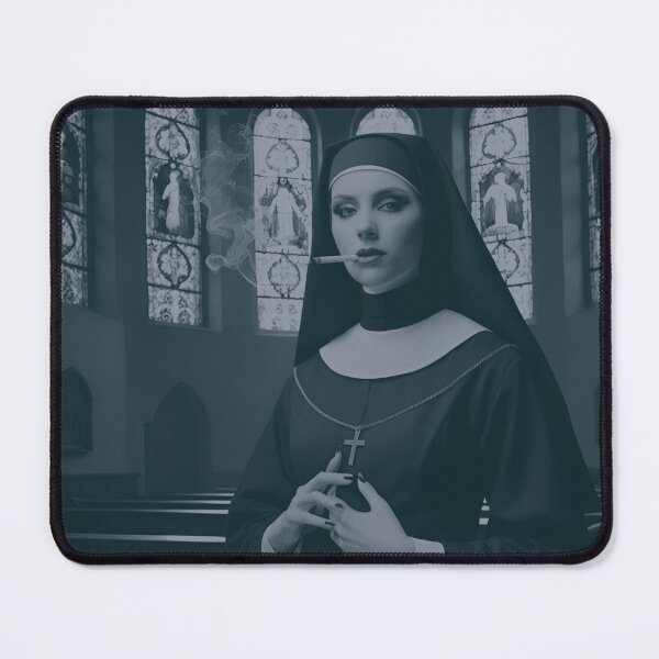 Artikelvorschau, Gothic Nun Techno Rave Essential Goth Bilder entworfen und verkauft von TECHNO_SHIRTS.