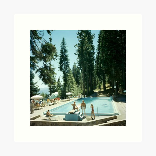 Aperçu de l'œuvre Piscine au lac Tahoe, Slim Aarons créée et vendue par Ceremonials-.