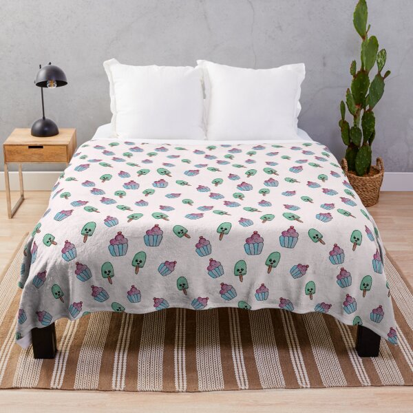 Sweet Smiles – Ice Cream Pattern Throw Blanket