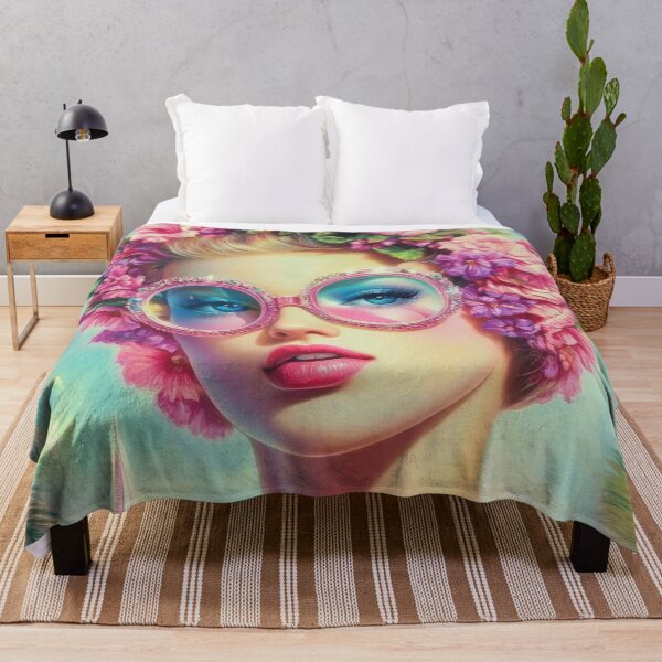 Artikelvorschau, Tropical Glamour Queen – Retro Floral Sonnenbrillenkunst entworfen und verkauft von CASturgill.