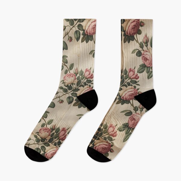 Artikelvorschau, Vintage Rosenblumenmuster – Antikes botanisches Design mit gealterter Papierstruktur entworfen und verkauft von Ink And Inspire.