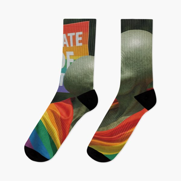 Item preview, two aliens kiss on Pride Month designed and sold by Mauswohn.