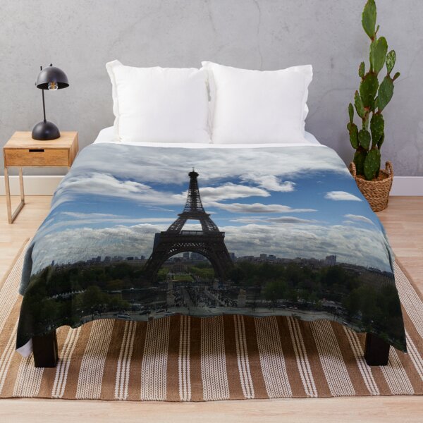 Aperçu de l'œuvre Tour Eiffel Paris - France créée et vendue par Dreammkd.