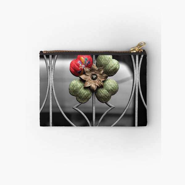 Item preview, red petal designed and sold by EmmePonsImages.