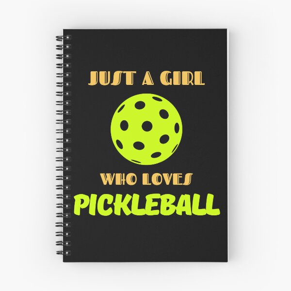 Artikelvorschau, Pickleball-Mädchen, glücklicher Pickleball-Spieler, Pickleball-Familie, Pickleball macht mich glücklich, Pickleball-Eltern, Pickleball-Team, Pickleball-Kader entworfen und verkauft von KolorellaS.