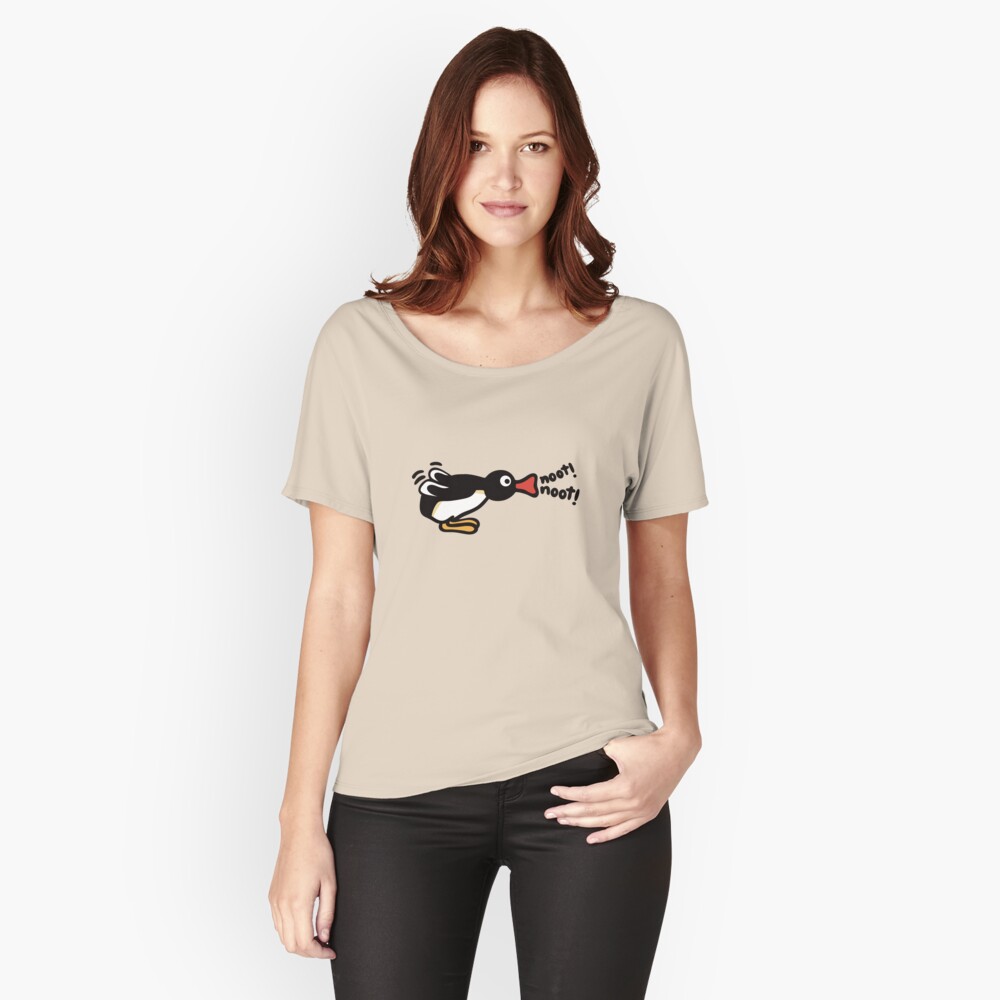 Vista previa del artículo con la obra «Camiseta ancha», diseñado y vendido por CheylaDesigns.