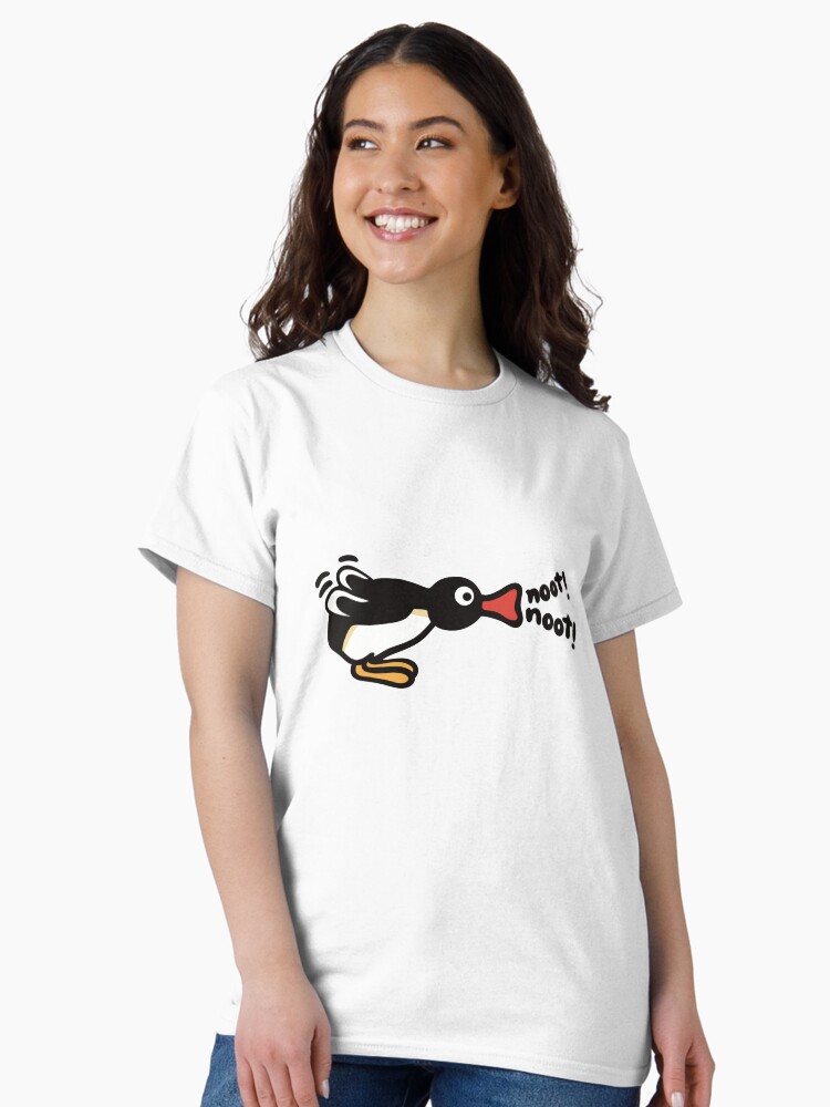 Imagen 2 de 7, Camiseta clásica con la obra Pingu noot noot, diseñada y vendida por CheylaDesigns.