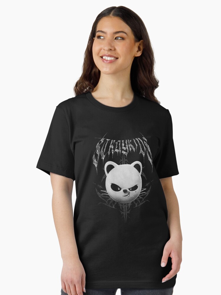stray kids EVIL SKZOO Tシャツ　Jiniret ヒョンジン Hyunjin Jiniret Stray Kids Evil SKZOO Cropped Graphic Tee - Etsy