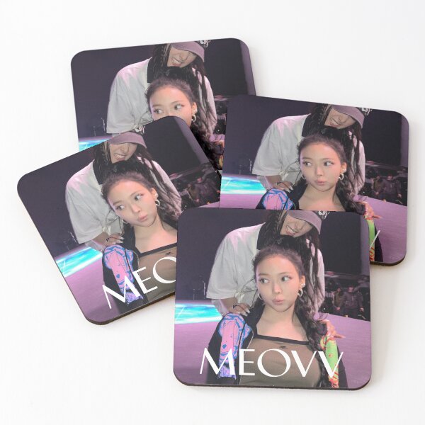 Artikelvorschau, MEOVV Narin Gawon Hands Up Merch | Exklusive Fan-Kollektion entworfen und verkauft von Valereekmerch.
