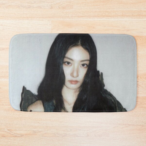 Item preview, MEOVV Gawon Hands Up Merch | Exclusive Fan Collection designed and sold by Valereekmerch.