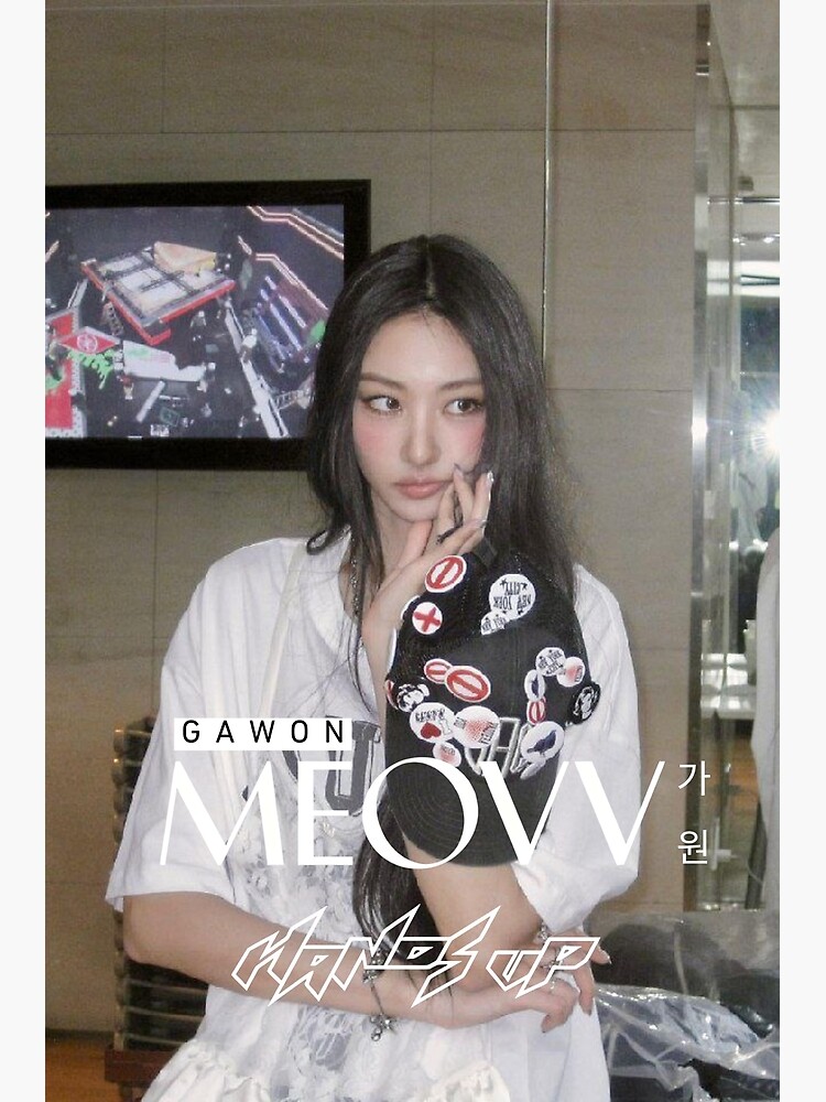 MEOVV Gawon Hands Up Merch | Exclusive Fan Collection
