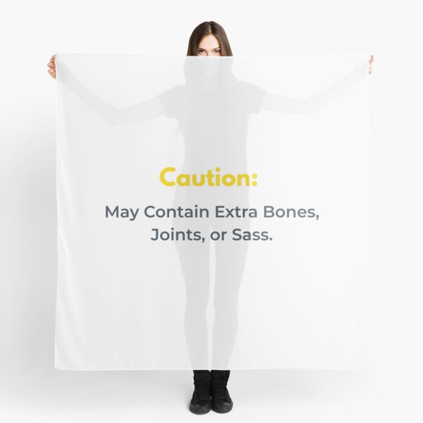 Aperçu de l'œuvre Attention : peut contenir des os, des articulations ou des sillons supplémentaires | T-shirt humoristique sur le syndrome d'Ehlers-Danlos et les maladies chroniques créée et vendue par SickNSnarky.