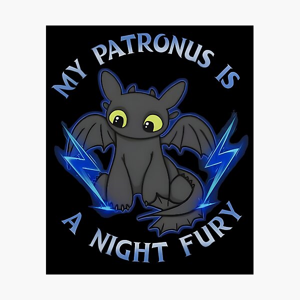 Artikel-Vorschau von Zahnlos Patronus Night Fury Drachenzähmen leicht gemacht Lustige süße Fan-Kunst, designt und verkauft von StaceyOneLove.