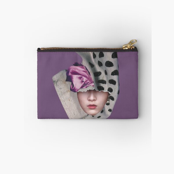 Item preview, Mujer de lunares designed and sold by Manologue Collage.