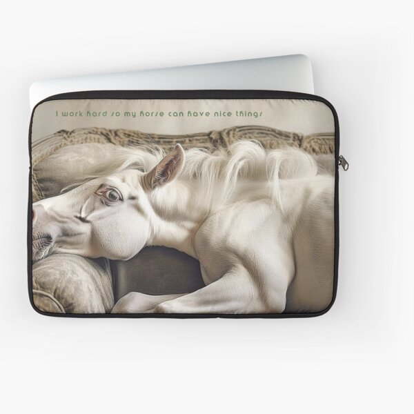 Aperçu de l'œuvre Je travaille dur ! créée et vendue par The Artful Horse.