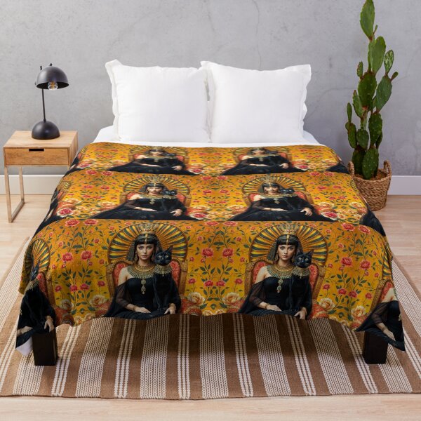 Artikelvorschau, Kleopatra und die schwarze Katze – Goldene florale Fantasy-Thronkunst entworfen und verkauft von EmeraldeaArt.