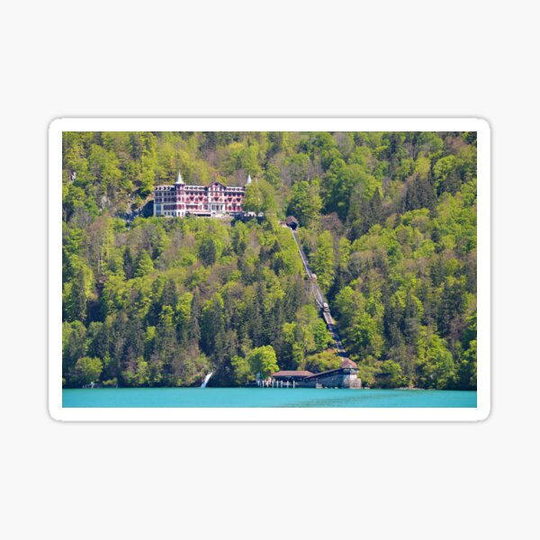 Artikel-Vorschau von Grandhotel Giessbach – Historische Eleganz am Brienzersee, designt und verkauft von beatbieri.ch.