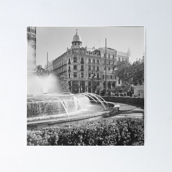 Valencia fountain Poster