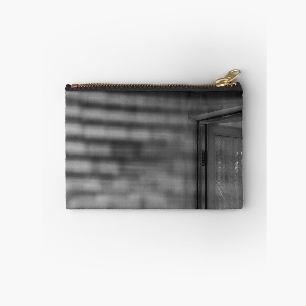 Item preview, shadows and art designed and sold by felipequeiroz.