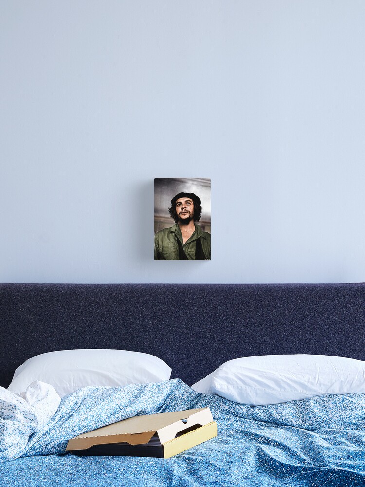 Ernesto Che Guevara, 1959 colorized Canvas Print for Sale by KAI-Studio