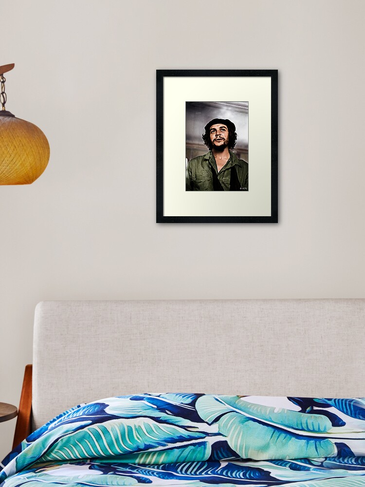 Ernesto Che Guevara, 1959 colorized Framed Art Print for Sale by KAI-Studio