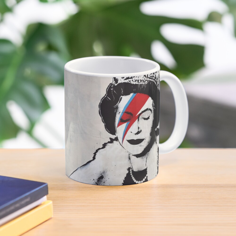 Banksy UK England Queen Elisabeth rockband face makeup original HD Coffee Mug