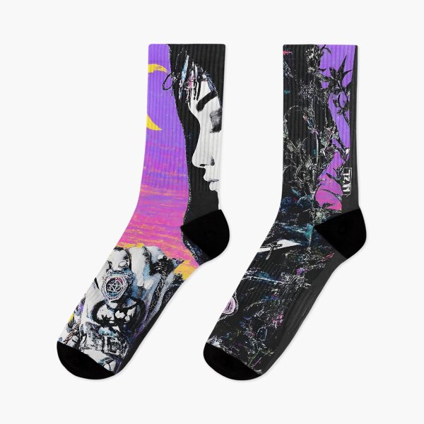 Artikelvorschau, Gothic Hooded Mystic – Okkultes Gebet Darkwave Art entworfen und verkauft von Mystikos Art.
