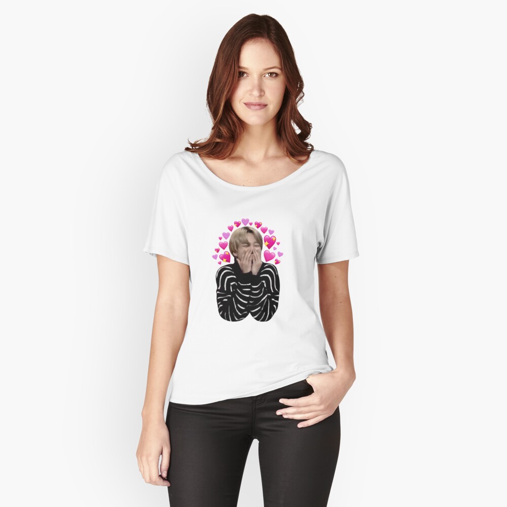 Artikel-Vorschau von Loose Fit T-Shirt, designt und verkauft von kaptenzissou.
