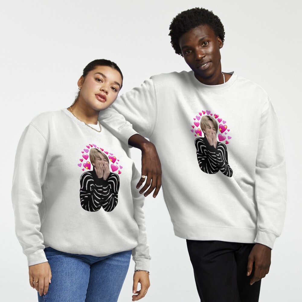 Artikel-Vorschau von Pullover, designt und verkauft von kaptenzissou.