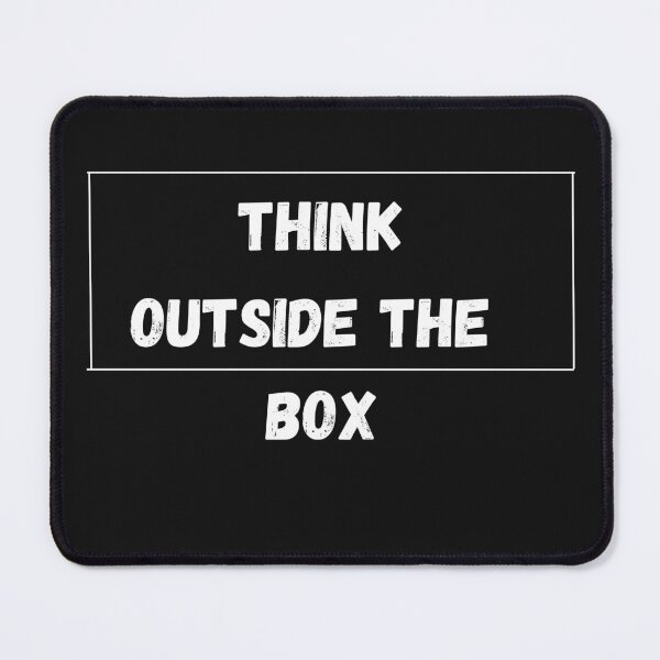 Aperçu de l'œuvre T-shirt « Think Out Side the Box » créée et vendue par T-Paradize.