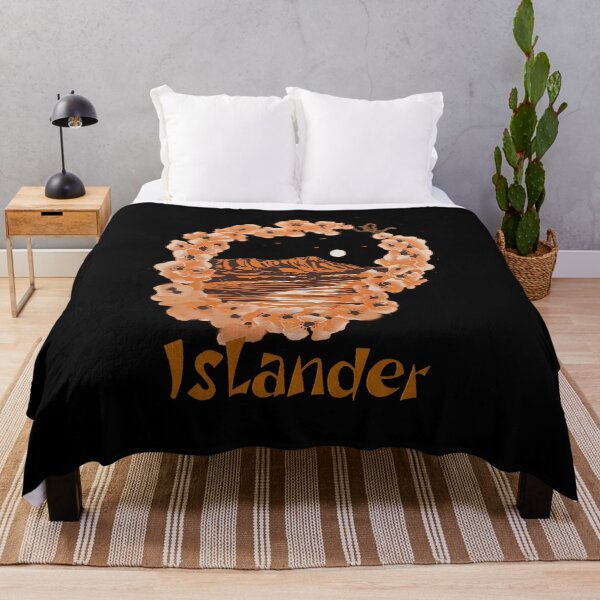 Item preview, Luna de Lei Islander vintage designed and sold by QuayTradingCo.