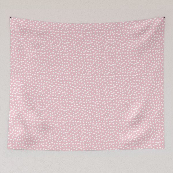 Aperçu de l'œuvre Rose bébé avec de petits cœurs blancs créée et vendue par IrisAndIvy.