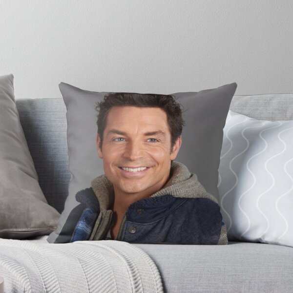 Artikelvorschau, Brennan Elliott entworfen und verkauft von TribeMystic.