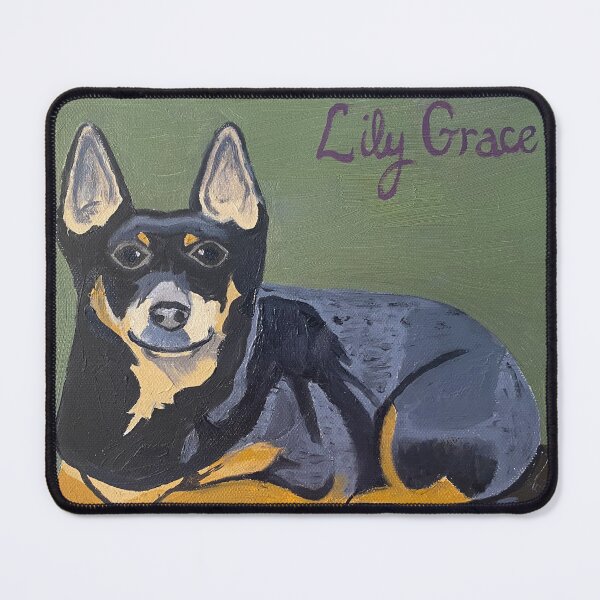 Aperçu de l'œuvre Lily Grace créée et vendue par Red Door Creations.