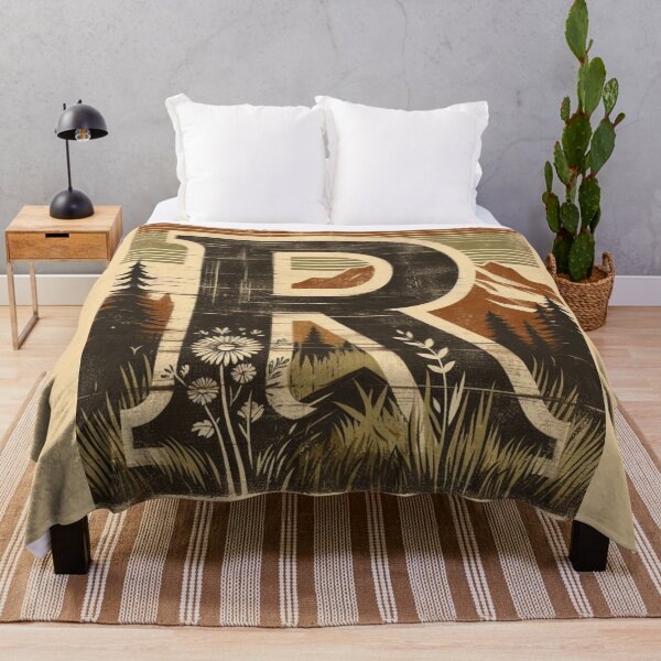 Artikelvorschau, Rustikales „R“-Initial – Vintage-Buchstabendesign im 80er-Jahre-Stil für Kleidung, Accessoires und Geschenke | AI Art Monogramm für R-Namen entworfen und verkauft von knalpot-design.