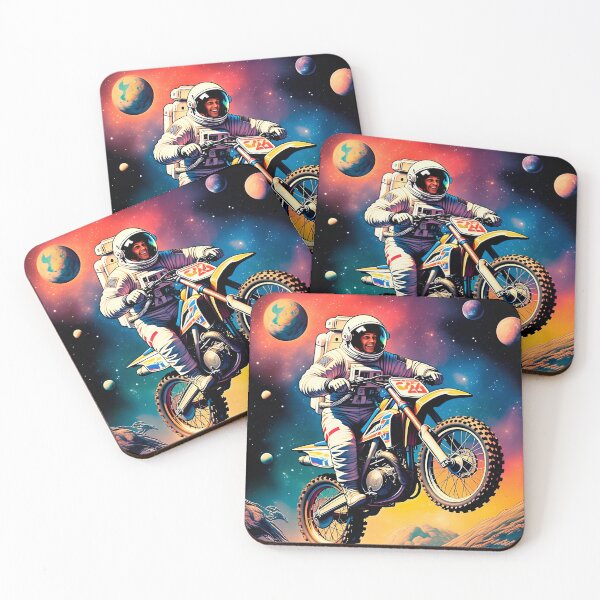 Artikelvorschau, Süßes Motocross-Mädchen im Weltraum-Aufklebergeschenk für Sie, 80er-Jahre-Retro-Comic-Stil Nr. 6. entworfen und verkauft von UrbanTRIP.