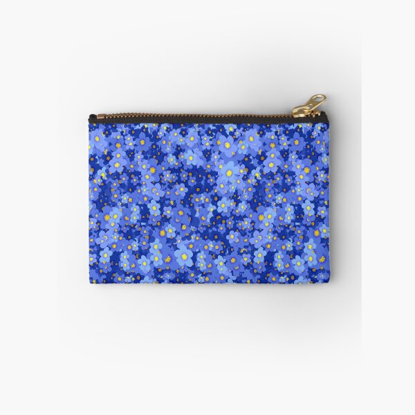 Artikelvorschau, Wald kleine blaue Blumen nahtlose Muster entworfen und verkauft von Jude.myart4u.