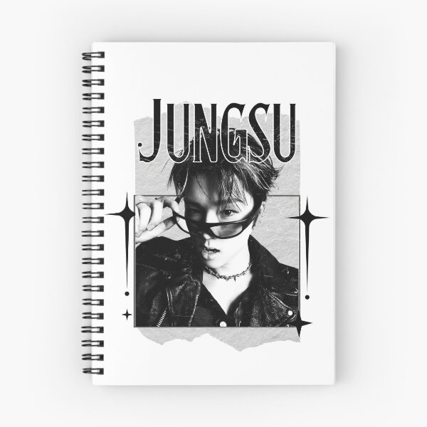 Artikelvorschau, Jungsu Xdinary Heroes Kpop Boy Band Monochrome Schwarz-Weiß-Collage-Kunstdesign entworfen und verkauft von HELL0WBELLO.