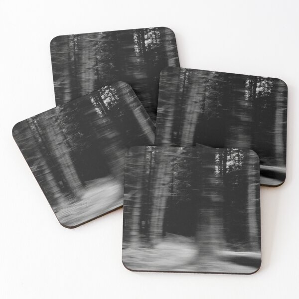 Item preview, No-Clip a través del musgo FOTO designed and sold by Cult of Dog.