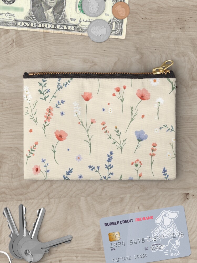 Thumbnail 3 von 4, Täschchen, Nahtloses Muster „Wildblumenwiese“ – Handgezeichnetes botanisches Design auf sanftem Beige designt und verkauft von zooin999.