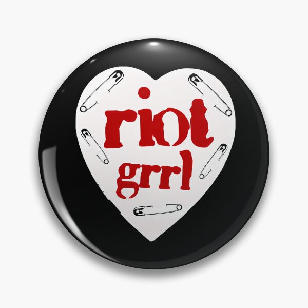Vista previa del artículo con la obra «Corazón de Riot Grrrl - Estilo Punk DIY», diseñado y vendido por destelloacido.