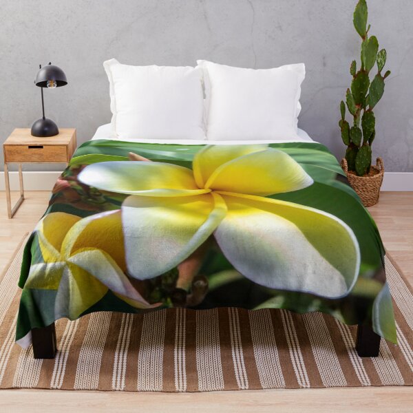 Aperçu de l'œuvre Plumeria Frangipanier Fleur Hawaïenne X130 créée et vendue par RichFrancoCars.