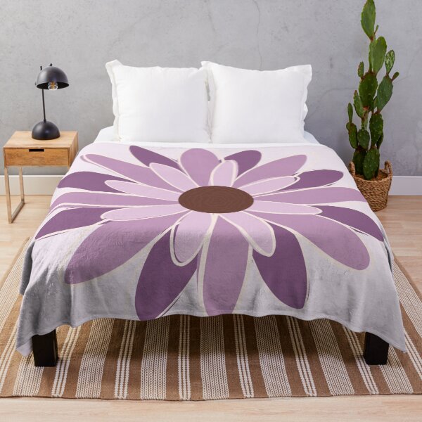 Artikelvorschau, Dusty Lavendel Wildblumen Daisy | Mauve Mist Botanisches Doodle entworfen und verkauft von Olitvia.