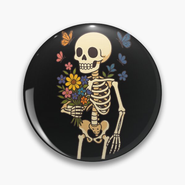 Artikelvorschau, Schmetterlingsgartenschädel mit Wildblumen | Ästhetisches Design entworfen und verkauft von ColorSplash123.